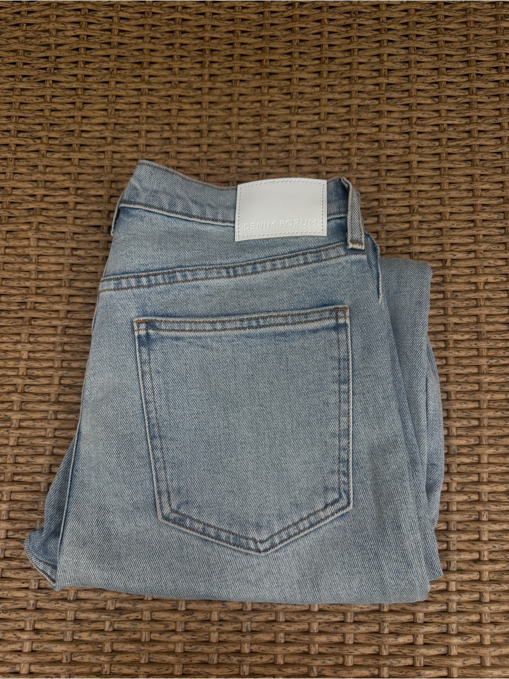 Denim Forum Women's Light Wash High-Rise Jeans